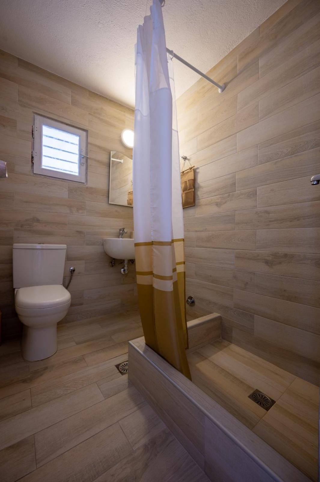 Twins-trisa Love hotel Ornos (Mykonos)